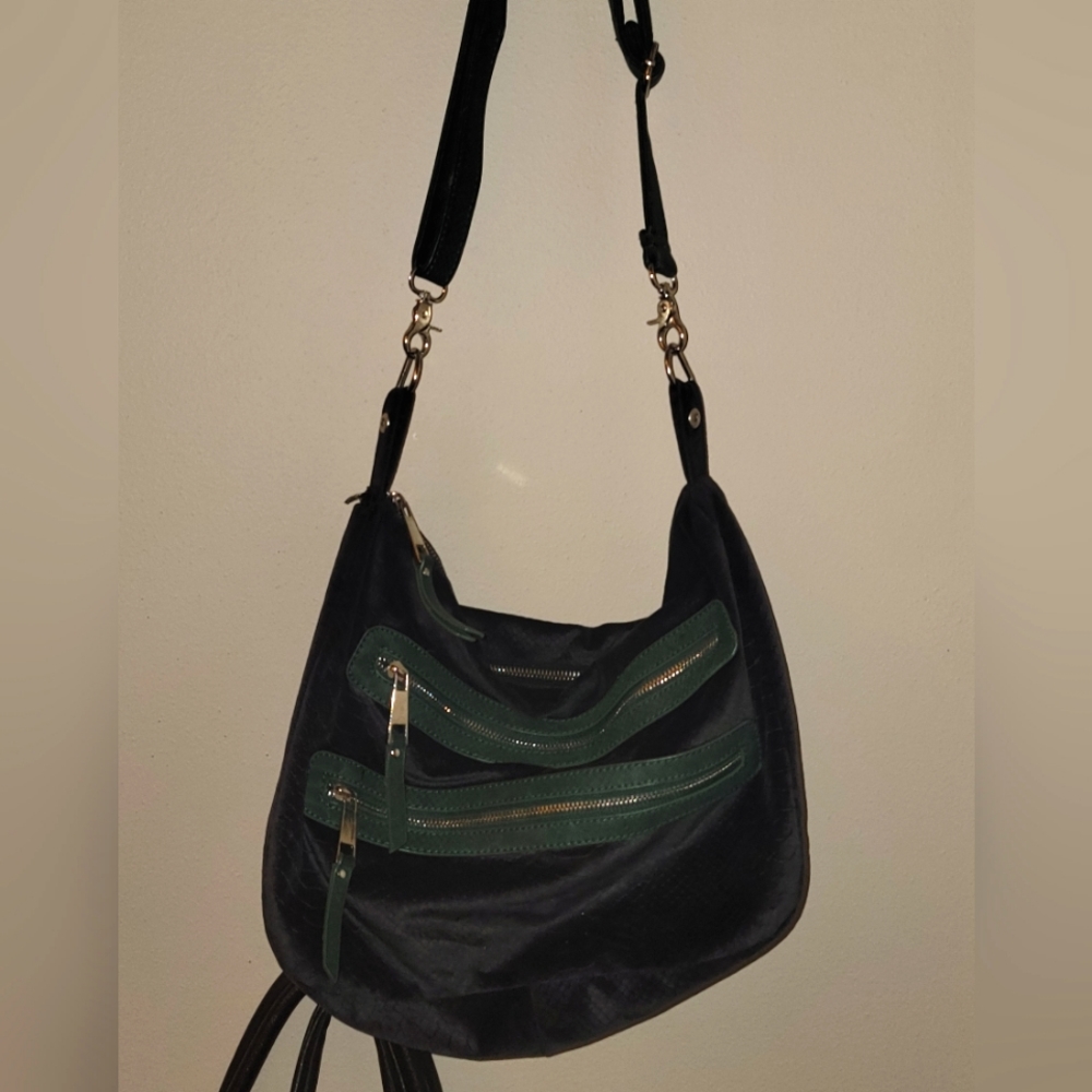 Green Satchel purse by Under a One Sky like New!
